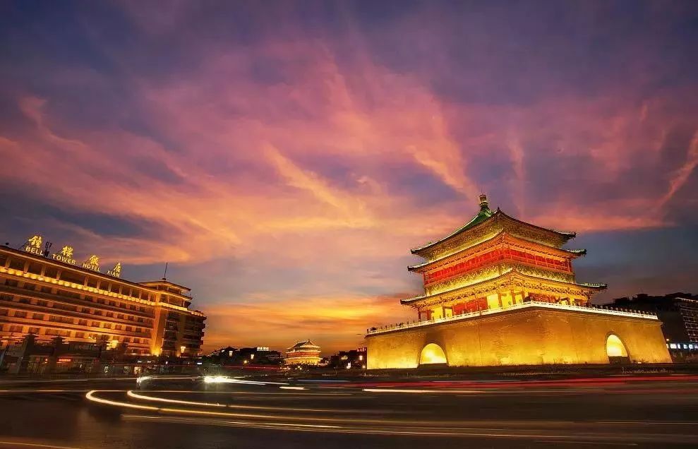 陕西致敬，领导与同胞的深情联结